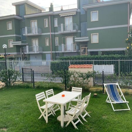 Casa Vacanze Romeo Pietra Ligure Buitenkant foto