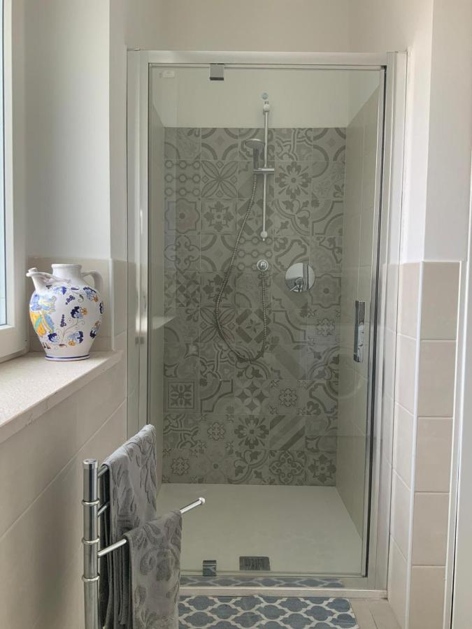 Casa Vacanze Romeo Pietra Ligure Buitenkant foto
