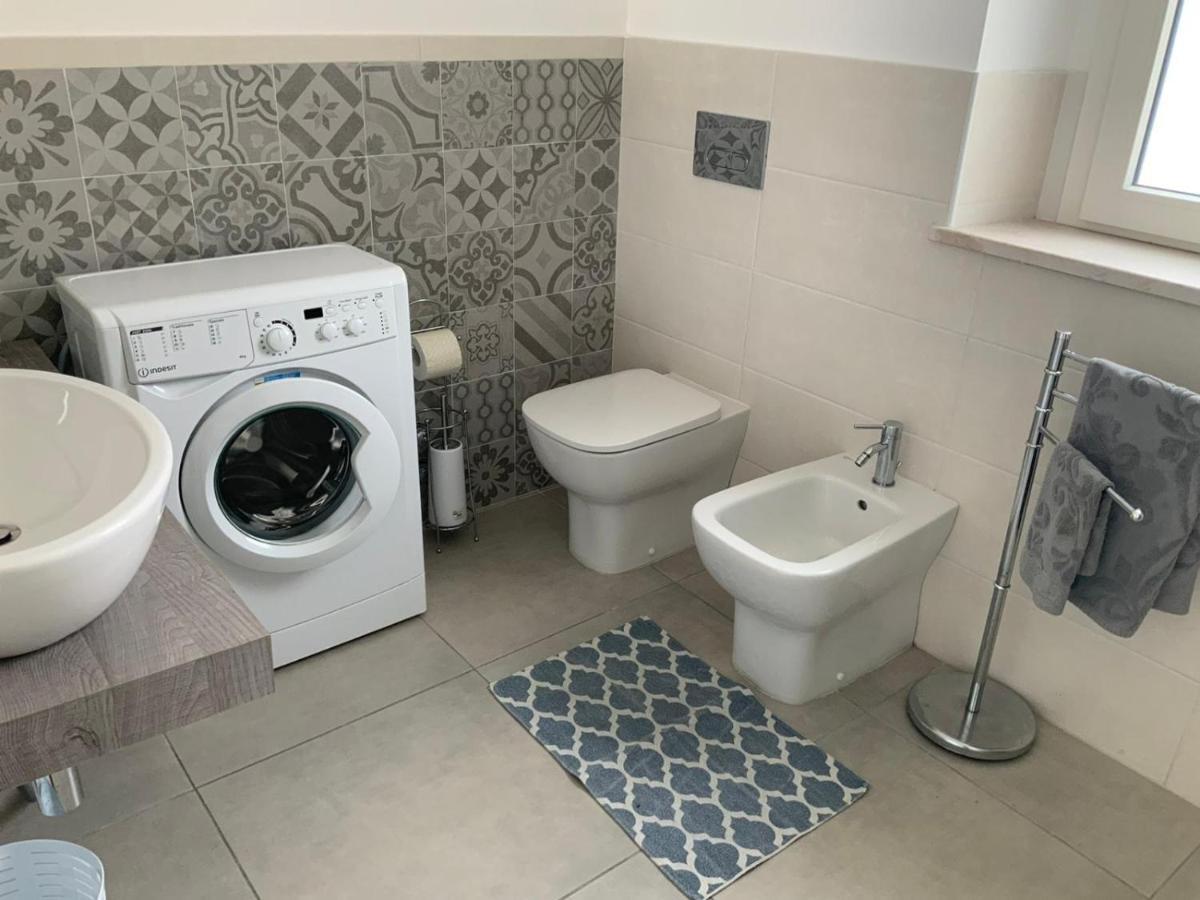 Casa Vacanze Romeo Pietra Ligure Buitenkant foto