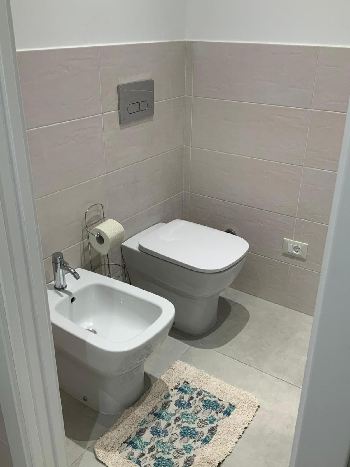 Casa Vacanze Romeo Pietra Ligure Buitenkant foto