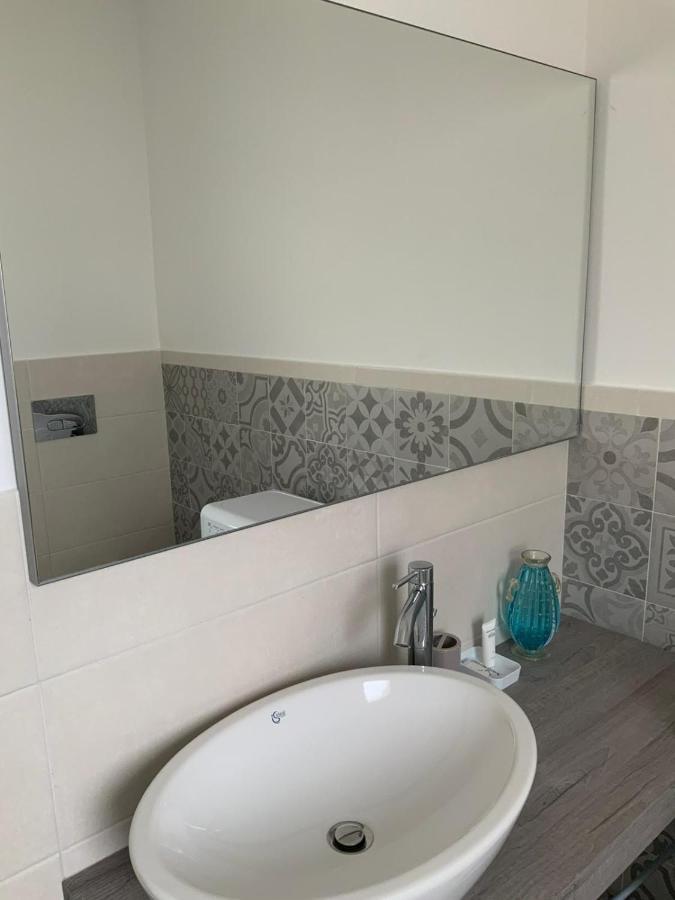 Casa Vacanze Romeo Pietra Ligure Buitenkant foto