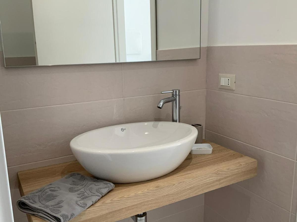 Casa Vacanze Romeo Pietra Ligure Buitenkant foto