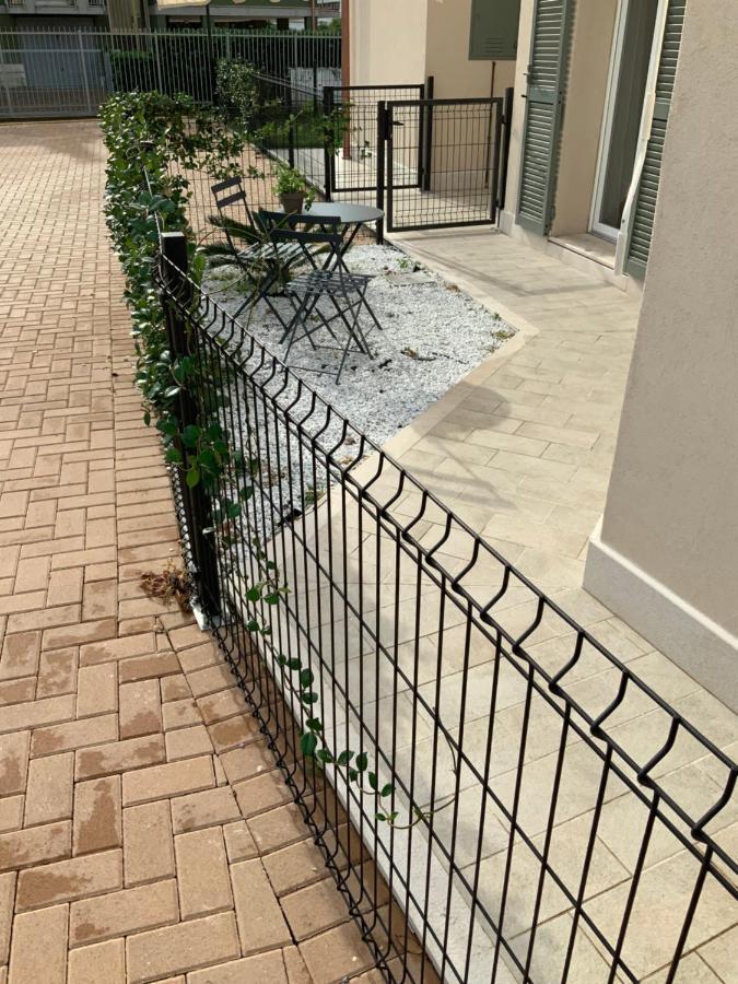 Casa Vacanze Romeo Pietra Ligure Buitenkant foto